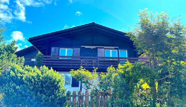 SwissHut Stunning Views Alps - Chalet Flora