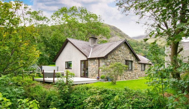 Swn y Nant in Caernarfon