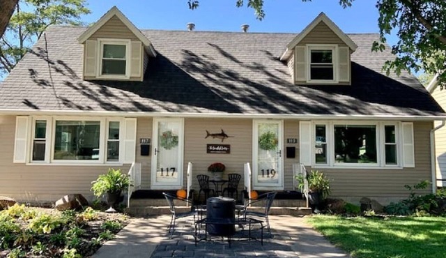 Swordfish Suite North Beach - Steps to the SURF BALLROOM