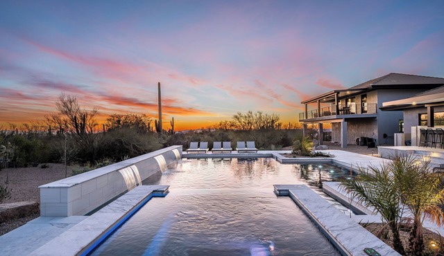 SWSS - 2 Homes+Par3+Pickleball+Gym+360 Valley Views+Pool/Spa