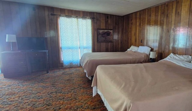Sycamore Motel Havana Near Illinois River