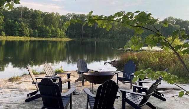 Sycamore Shores - Lakefront Home