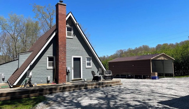 Sycamore Springs, Family Nature Preserve w/pond