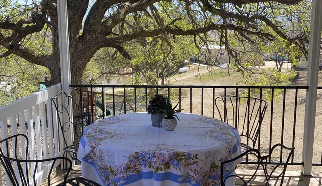 Sycamore Suite with Amazing Lake Views [w/EV charging]