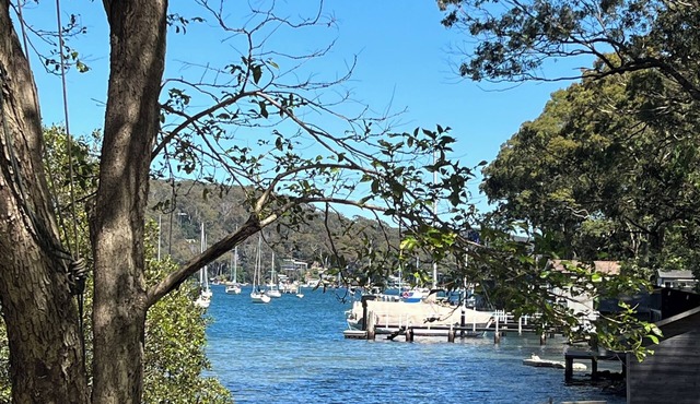 Sydney’s Northern Beaches Waterfront holiday house- Avalon Beach- Clareville