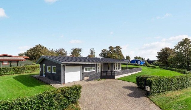 "Sylvelin" - 400m to the fjord by Interhome