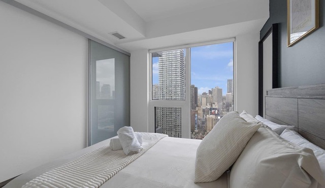 Sylvestre Suites - 2BR - City View