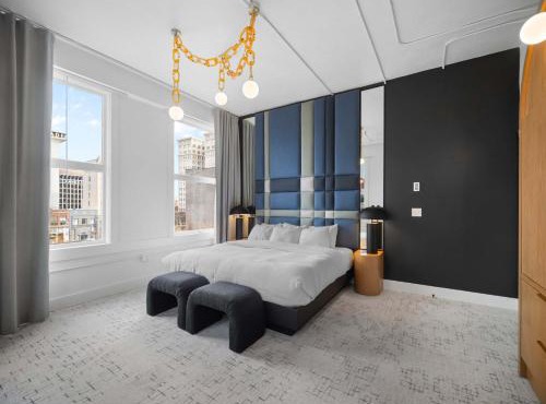 Symons Block Suite 7