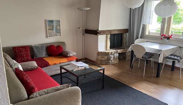 Sympathische 2-zimmerwohnung mit Balkon Hinter dem Thermalbad