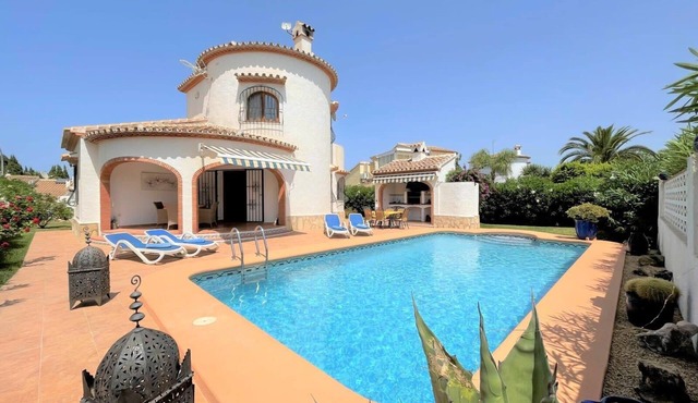 T-0819, Villa Sueños, beautiful villa with mediterranean garden