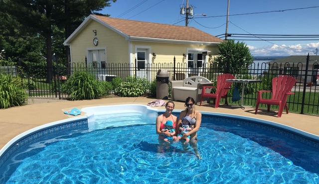 The Huard Chalets Beach St-Jean Ile d'Orleans view and access to the St. Lawrence River !!