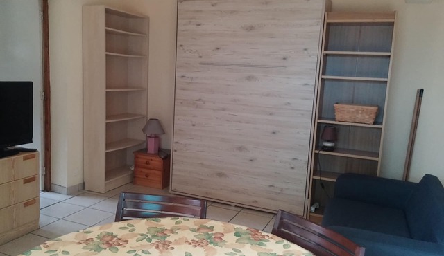 T1 47m2 + Garden 60m2 from 450 € to 700 € week