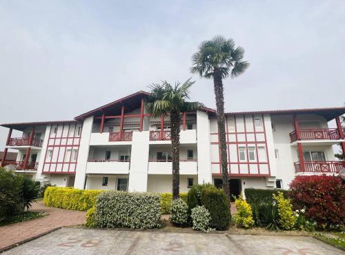 T1 avec balcon à Cambo-les-Bains, parking inclus, 2 couchages - FR-1-495-16