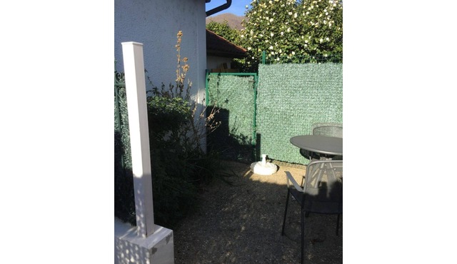 T1Bis in a charming cottage tt comfort center town ST j PIED DE PORTWifi