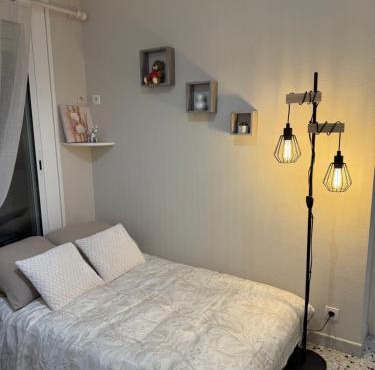 T2 à 50m de la plage