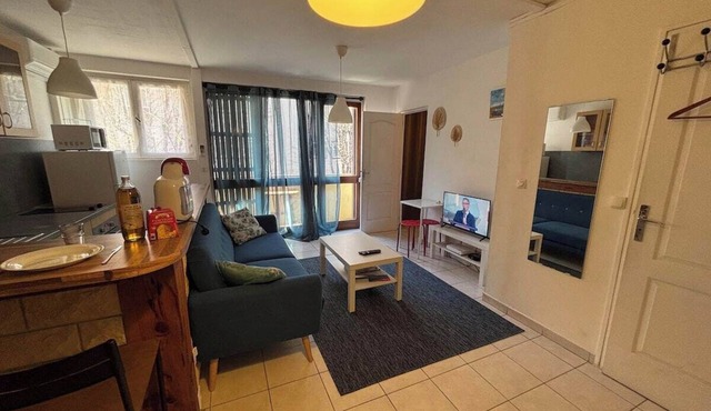 T2 air-conditioned Prado, Parc Chanot, Stade Vélodrome, Hôpital St Joseph