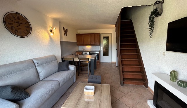 T2 Apartment in Quiet Area Near Slopes, Corrençon-en-Vercors
