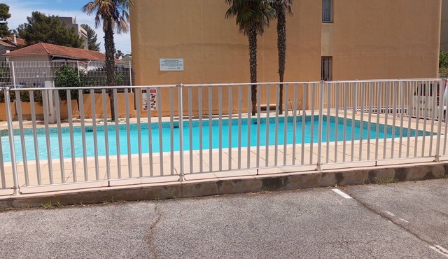 T2 apartment with pool