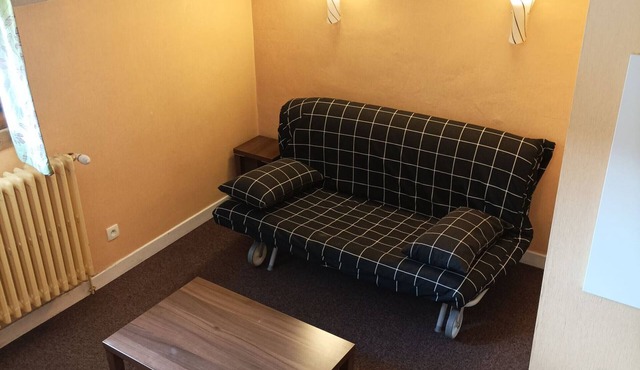 T2 apartment in castle with pool, parking, pets allowed - Jausiers