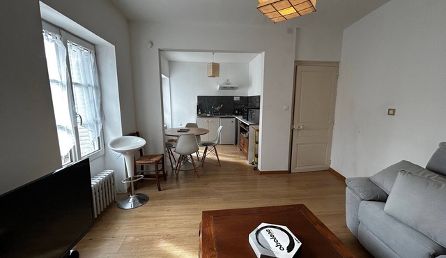 T2 Apartment in the heart of La Roche-Posay with WIFI