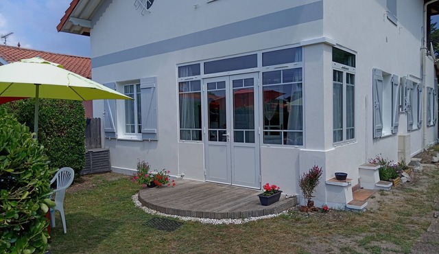 T2 apartment with garden