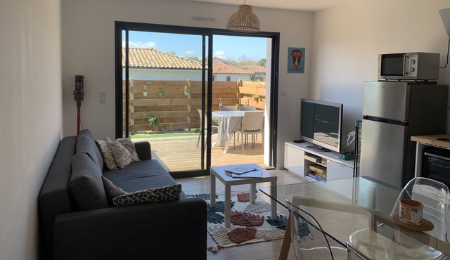 T2 apartment with garden, 10 minutes from the beaches of Seignosse