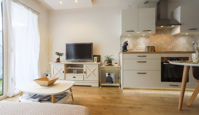 T2 Av des Romain ★ Cosy ★ Centre ★ Terrasse ★ Gare