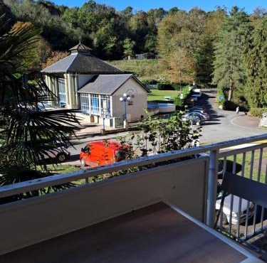 T2 bis Capvern les Bains , calme , face au parc thermal