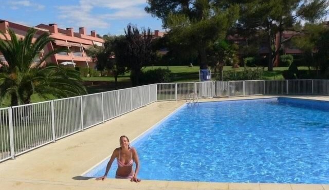 T2 by the sea, 150 m to the beach/sea, TOPP prices, FREE: WLAN, pool, tennis