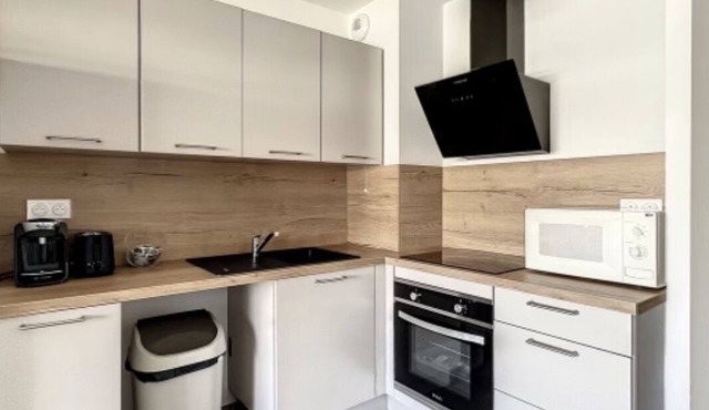 T2 Centre Folelli Avec Parking à 5min de la Plage