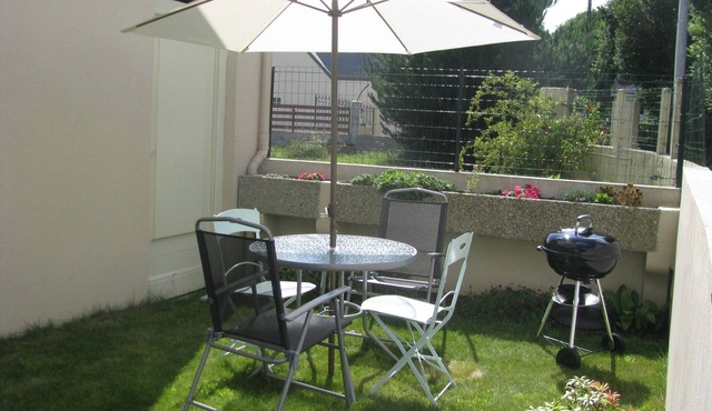 T2 close to the beach in a quiet dead end