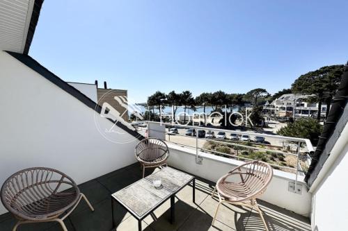 T2 contemporain - Balcon - Vue mer panoramique