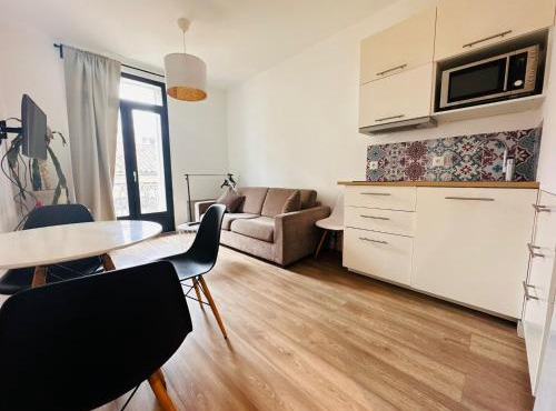 T2 Cosy Centre-ville avec cour