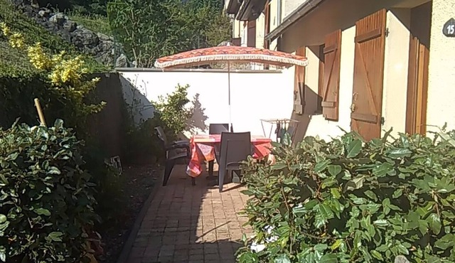 T2 detached house with garden in Cauterets