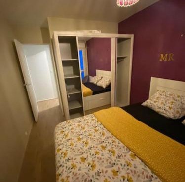 T2 entier Chambre+Salon+Cuisine