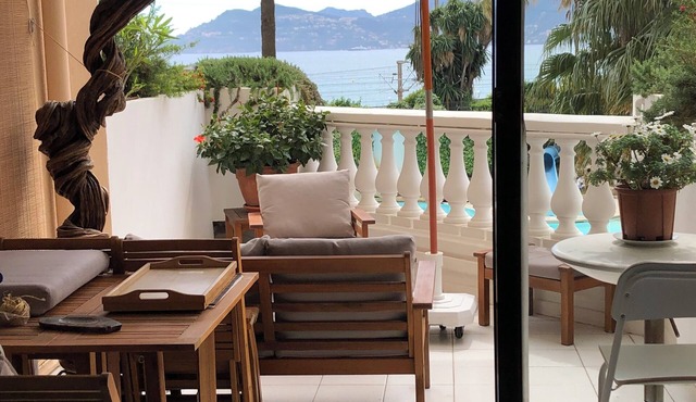 T2 Face Mer Cannes Large Terrace - Swimming pools - Sea parking 30m away.
