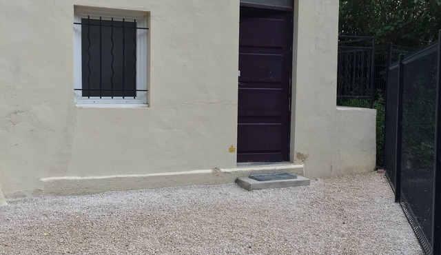 T2 in bungalow
