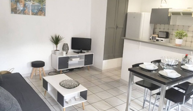 T2 independant + terrace; Vedene, near Avignon