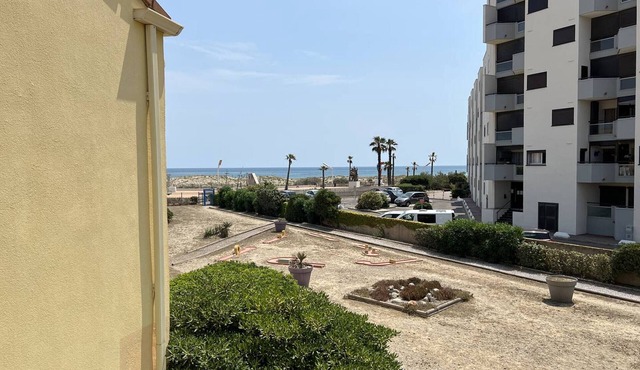 T2 + Mezzanine, 6 pers, Terrace, BBQ, Close to the beach