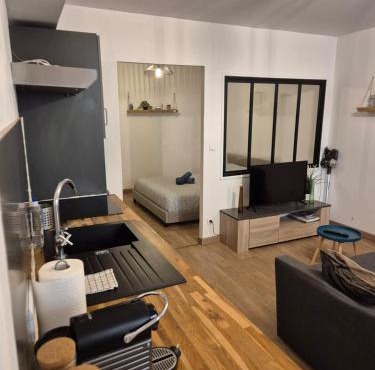 T2 moderne hypercentre 40m2, au pied de la cathédrale