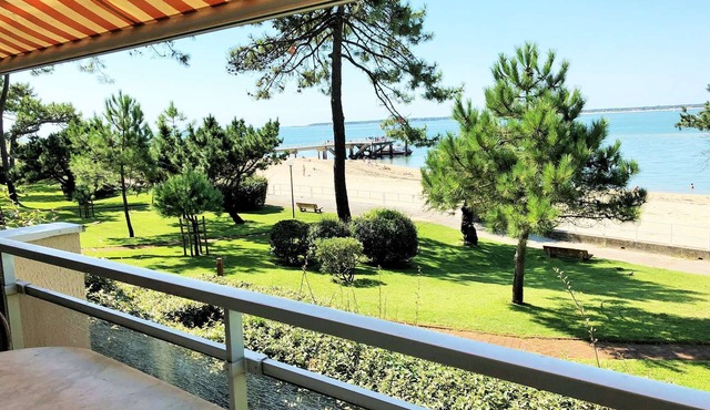 T2 Moulleau center with view Basin and parking