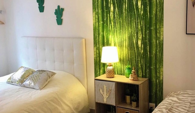 T2 near station and city center, fully equipped, wifi and air conditioning, 40 m2