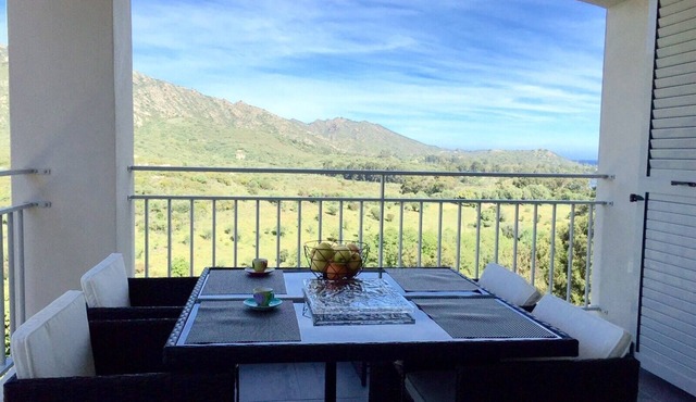 T2 of 50 m² with breathtaking view of the Golf de st florent 060