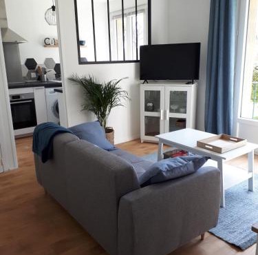 T2 rénové avec place parking privé