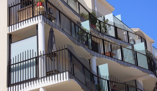 T2 resid.standing, 2 terraces, sea view, park.couvert, wifi, 2' du port classé 3 ⭐