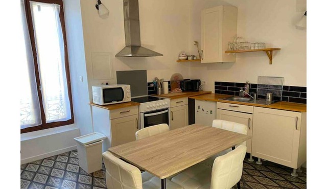 T2 sunny and air-conditioned