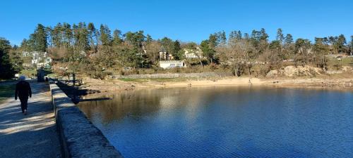 T2 tout confort, parking gratuit, vue lac et nature