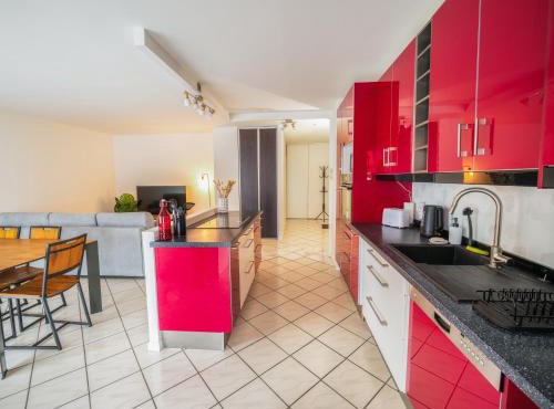 T3 68m2 Garage Terrasse Gare aux portes de Genève