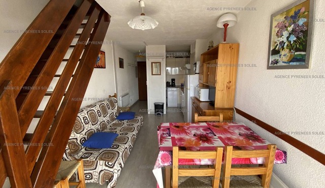 T3 Apartment with 5 beds and balcony in Les Angles