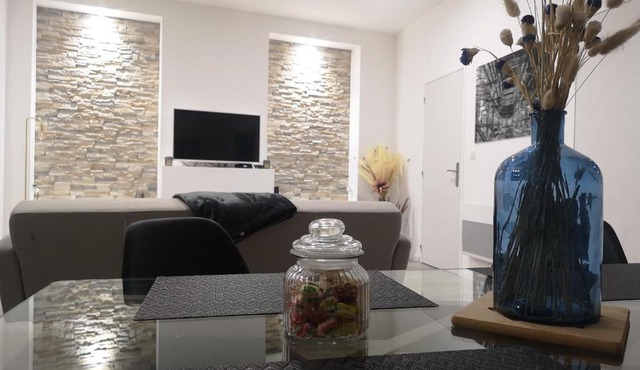 T3 avec salle de bain privative par chambre